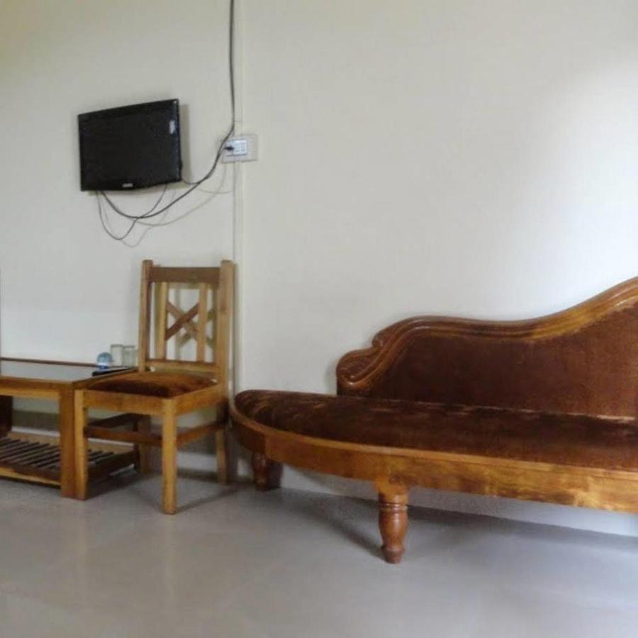 Hotel Samdup Khang Dirāng Εξωτερικό φωτογραφία