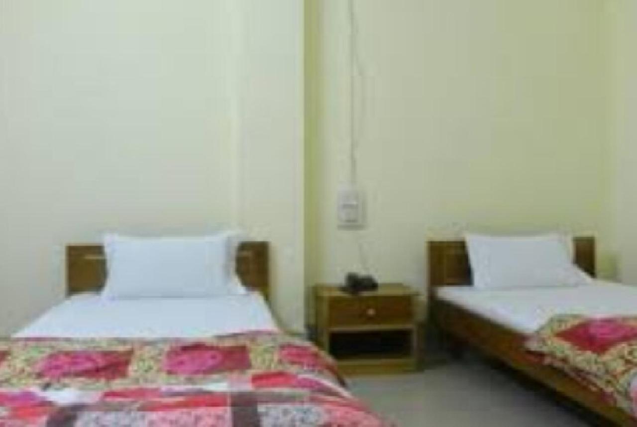Hotel Samdup Khang Dirāng Εξωτερικό φωτογραφία